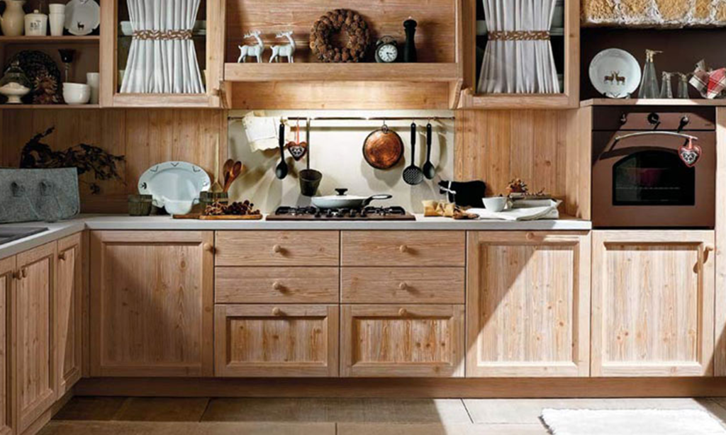 Cucina in legno su misura